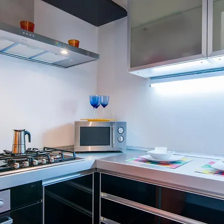 アパート Guesthost - Della Scala Modern