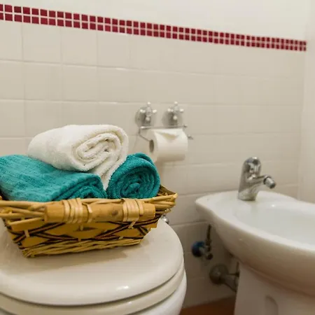 アパート Guesthost - Della Scala Modern